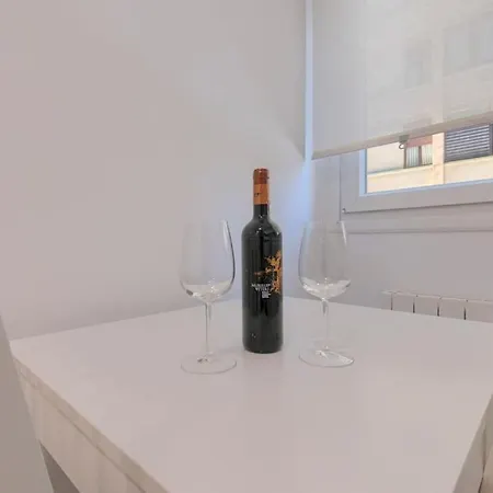 Apartment Unamuno Old Town 2 *